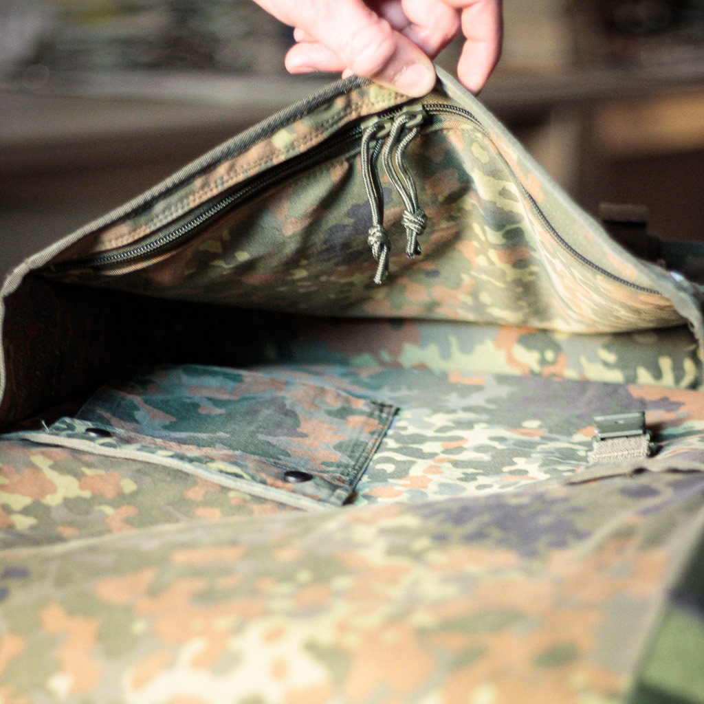 M-0143 Messenger Bag in German Flecktarn